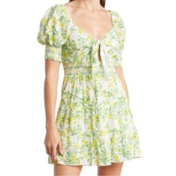 Alice + Olivia Floral Puff Sleeve Mini Dress size 6/8. NWOT ( no brand tag) - Picture 3 of 7
